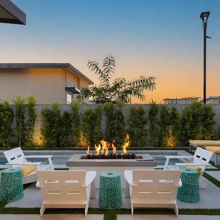 Lumen At Tahquitz: New Build With Pool Fire Pit Designer Interiors Villa